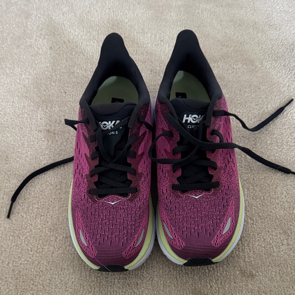 Hoka Women's Clifton 8 Running Shoes